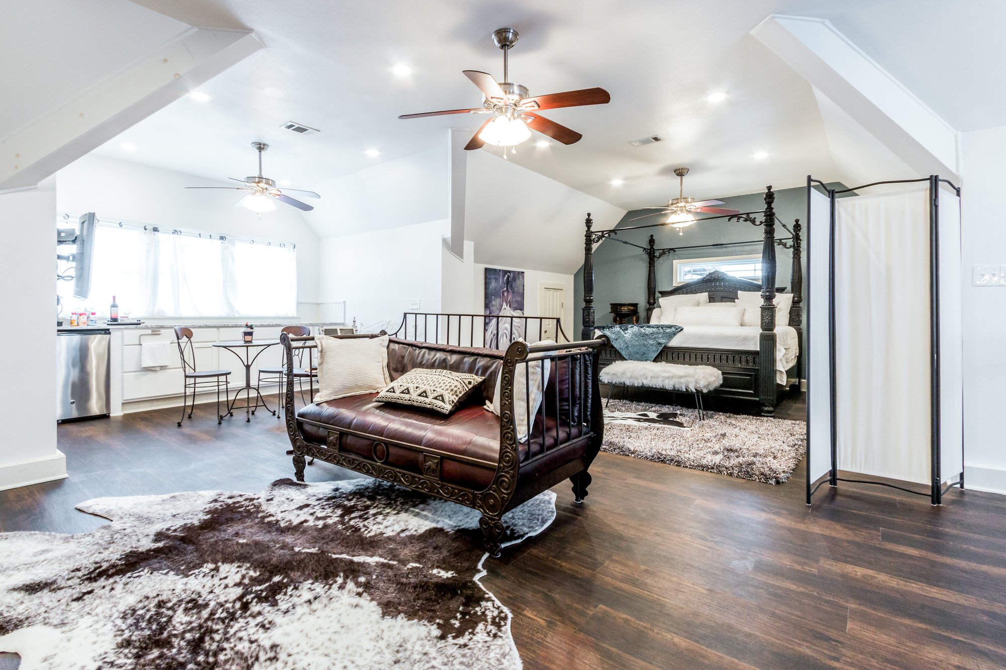 Honeymoon Suite, photo 8