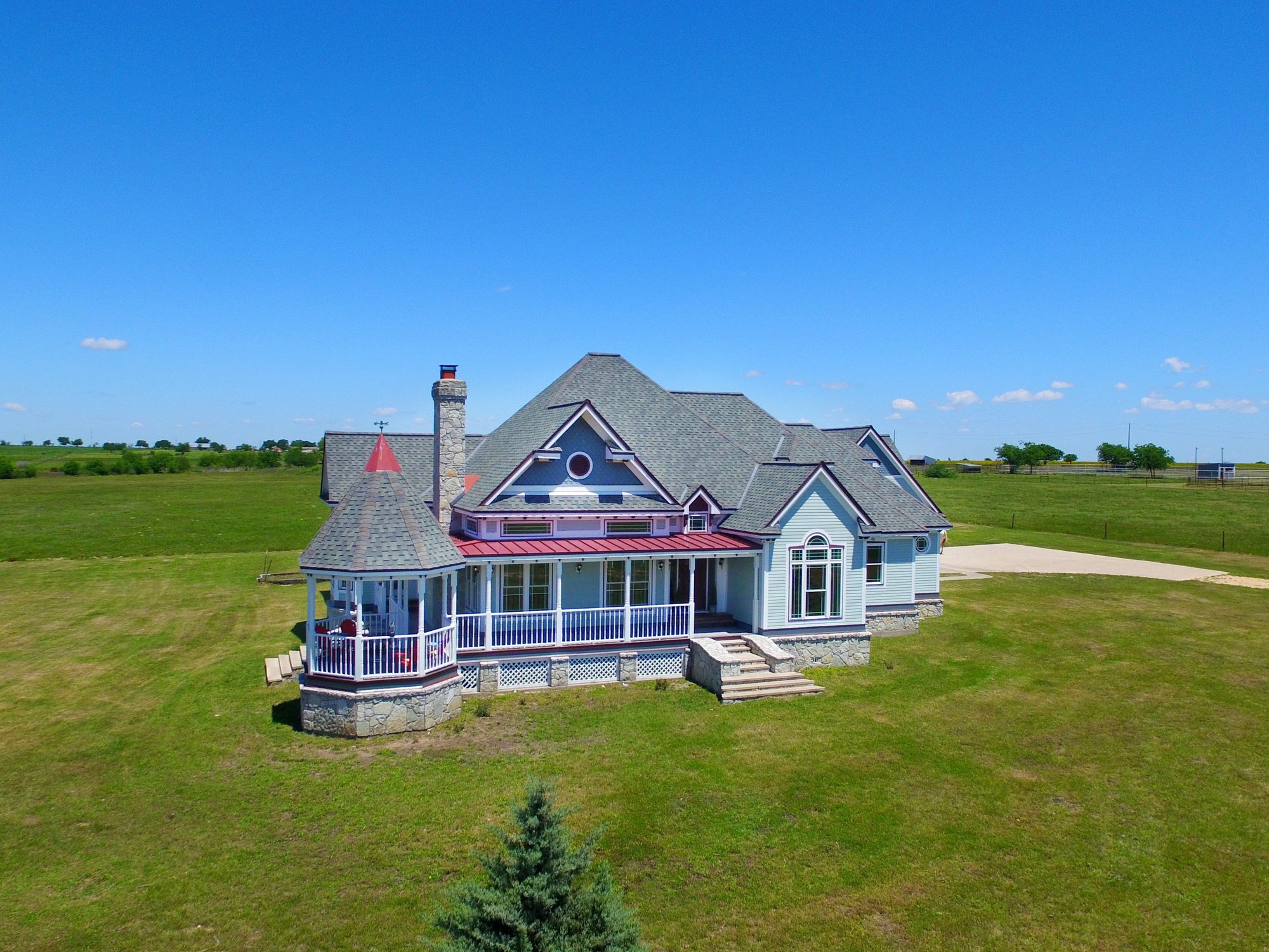 The ranch house: Aerial front house low